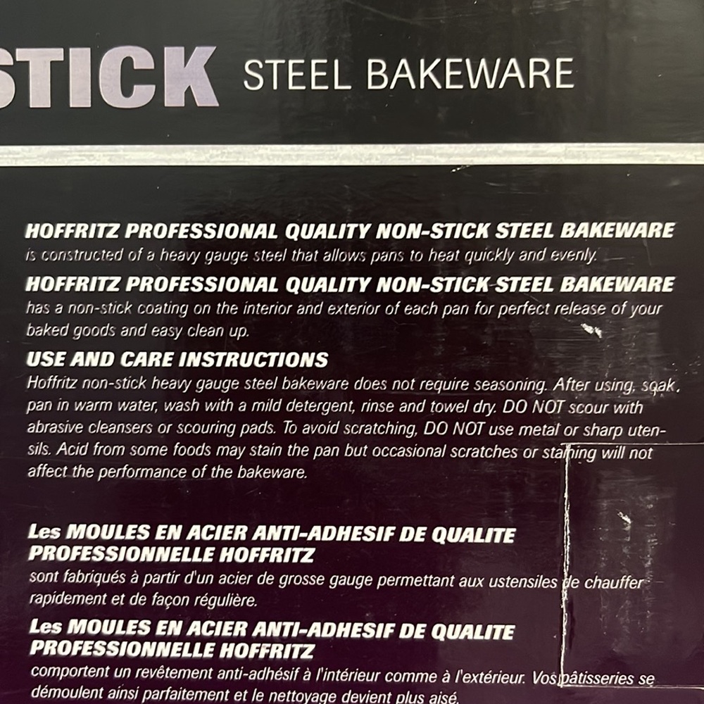 Hoffritz Non-Stick Springform Cake Pan - Picture 5 of 6